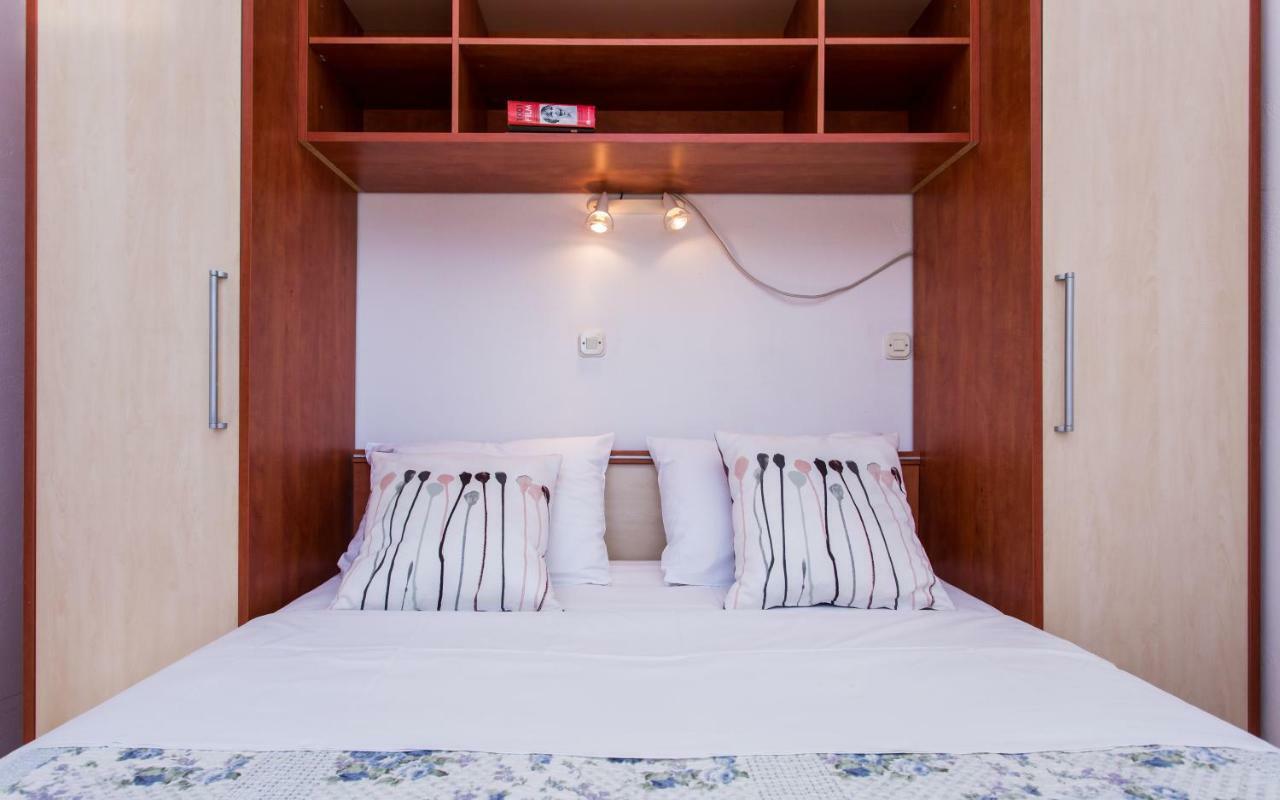 באסקה Apartments Luka מראה חיצוני תמונה
